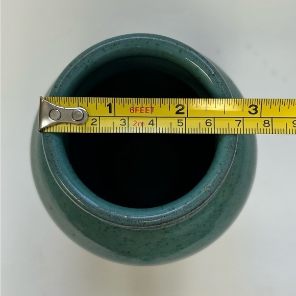 Vintage Studio Art Pottery Vase Green Incised Signed Rubenstein 89 - Picture 3 of 6